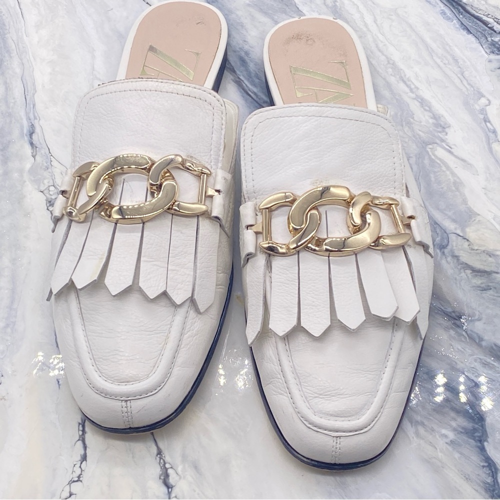 Zara Women’s Ecru White Leather Mule Sandals With Chain Size 39